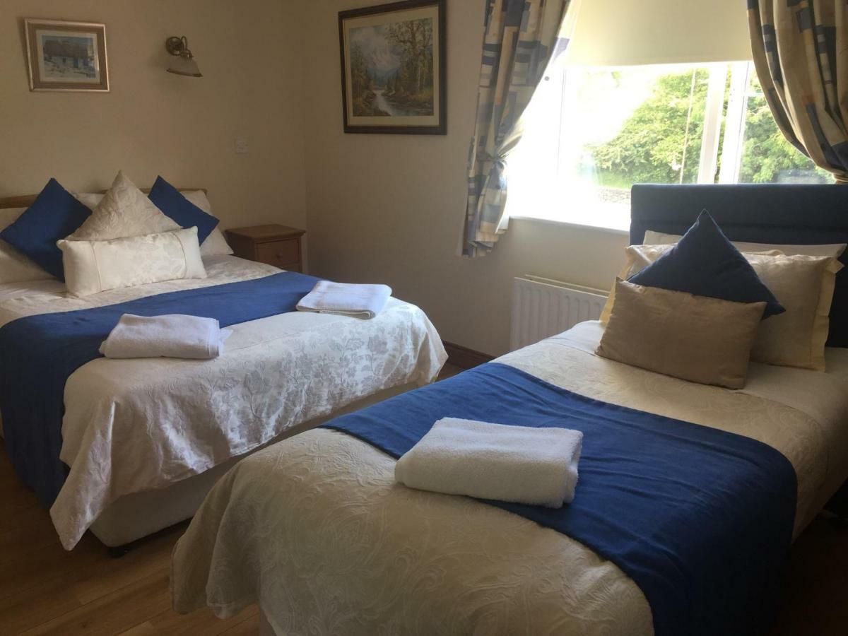 Teach Na Coiribe B&B Castlegar Eksteriør bilde